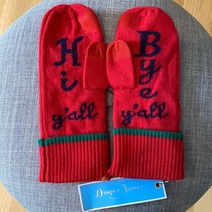 Hi & Bye Y’all Mittens